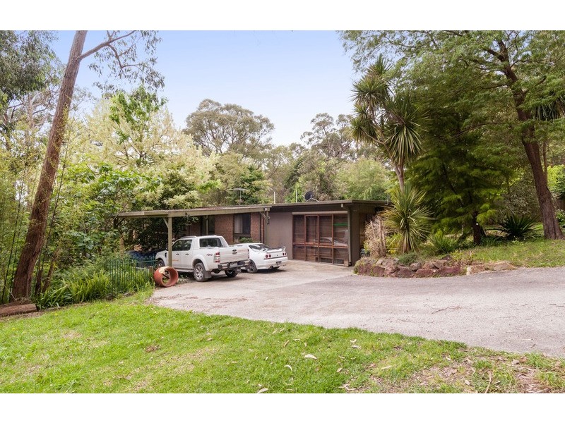 75 Moore Avenue, Montrose VIC 3765