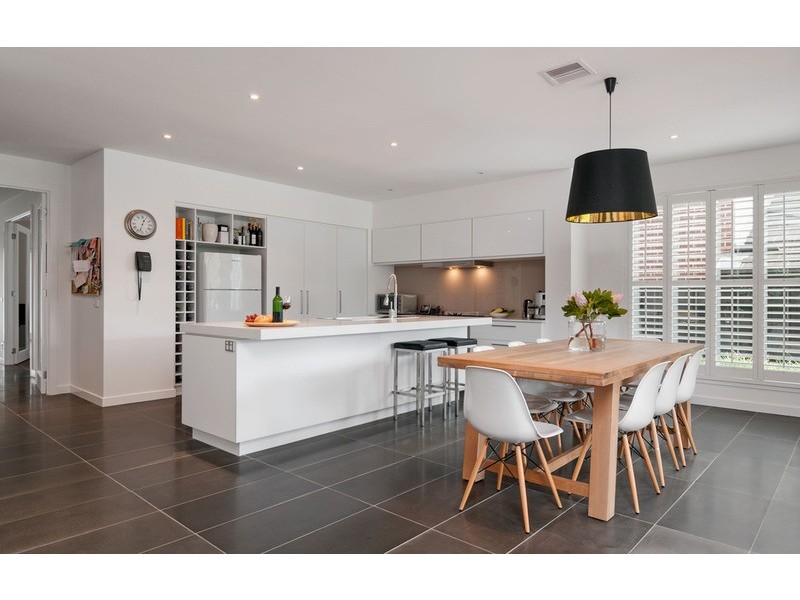 26 Kingston Way, Mooroolbark VIC 3138