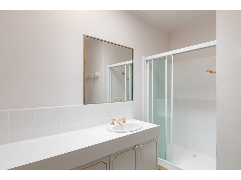 7 Chinook Crescent, Mooroolbark VIC 3138