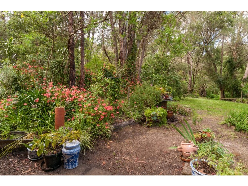 55 Warrawee Road, Mount Evelyn VIC 3796