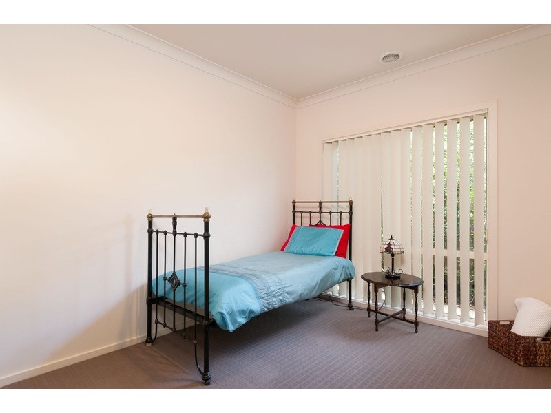 4/8-10 Wordsworth Street, Mooroolbark VIC 3138