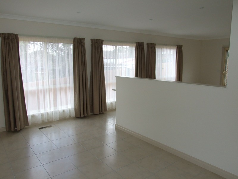 3A Aintree Street, Mooroolbark VIC 3138