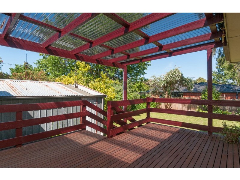 121 Pembroke Road, Mooroolbark VIC 3138