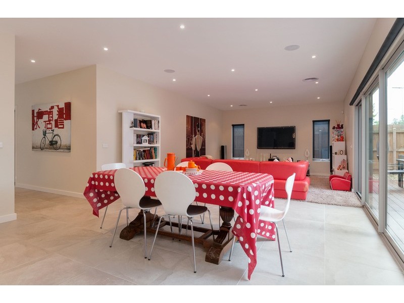 20a Lomond Avenue, Kilsyth VIC 3137