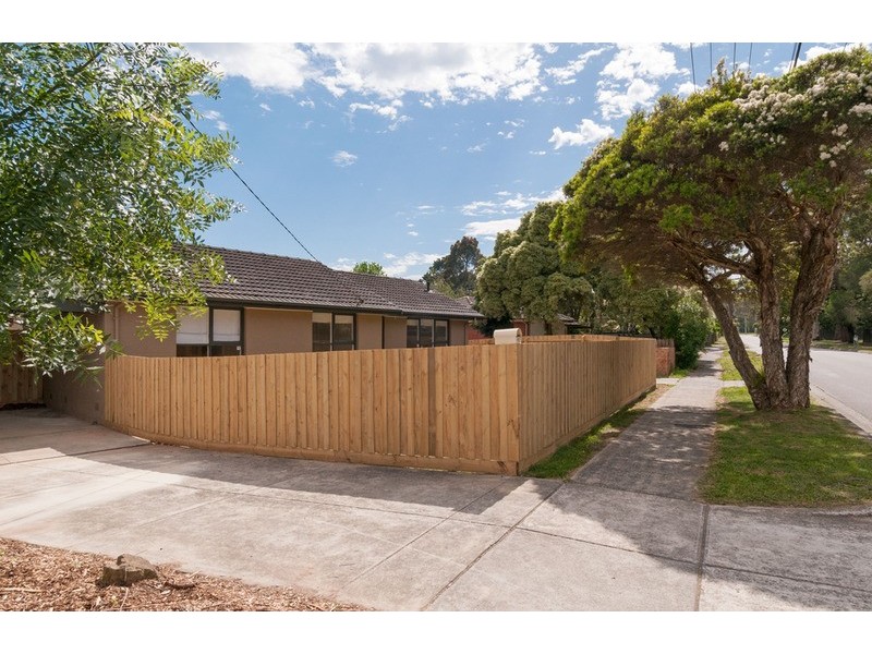 93 Taylor Road, Mooroolbark VIC 3138