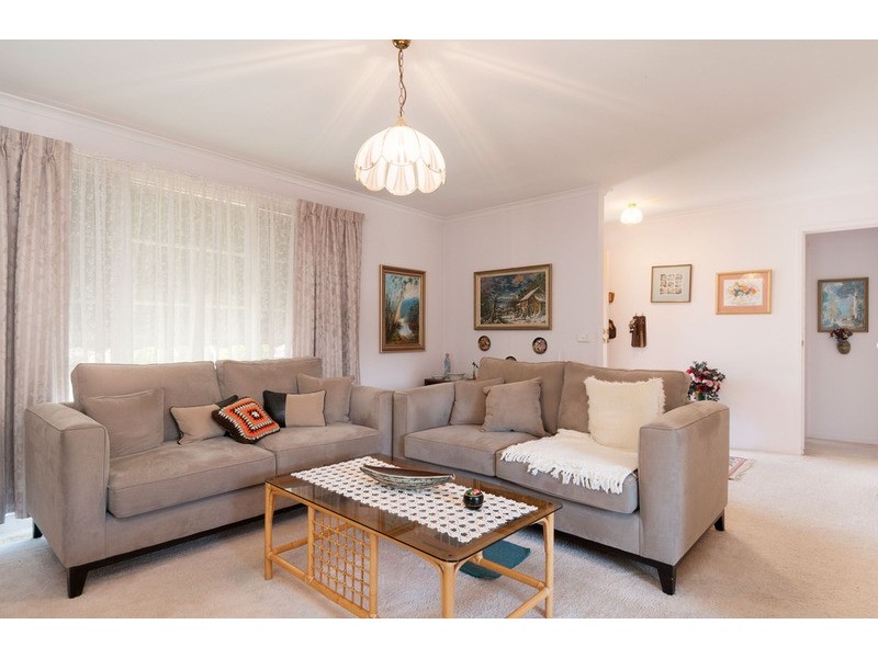 1/200 Hull Road, Mooroolbark VIC 3138