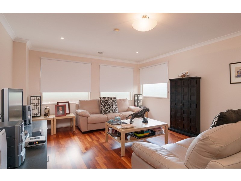54 Larbert  Road, Mooroolbark VIC 3138