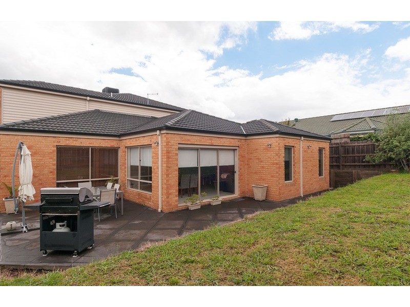 54 Larbert  Road, Mooroolbark VIC 3138