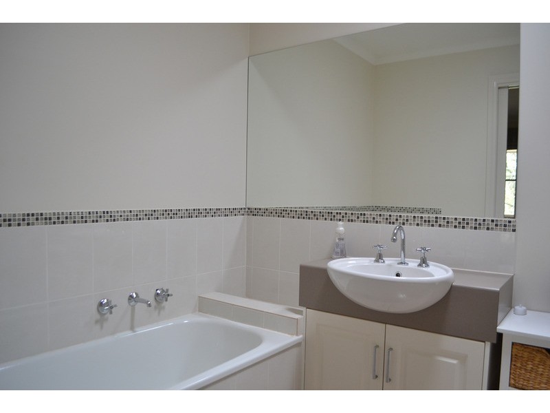 2/187 Lincoln  Road, Mooroolbark VIC 3138