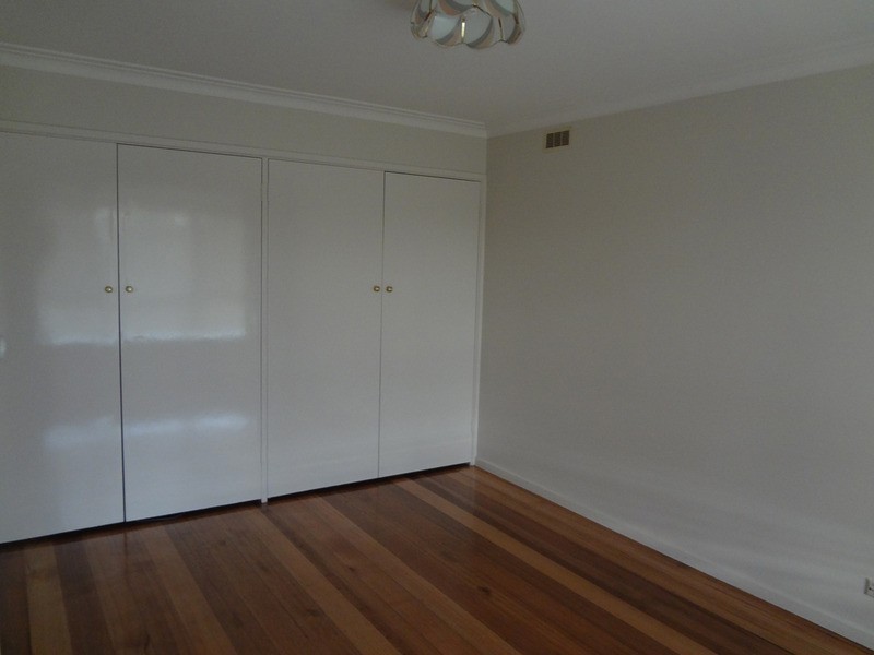 34 Tamworth  Court, Kilsyth VIC 3137