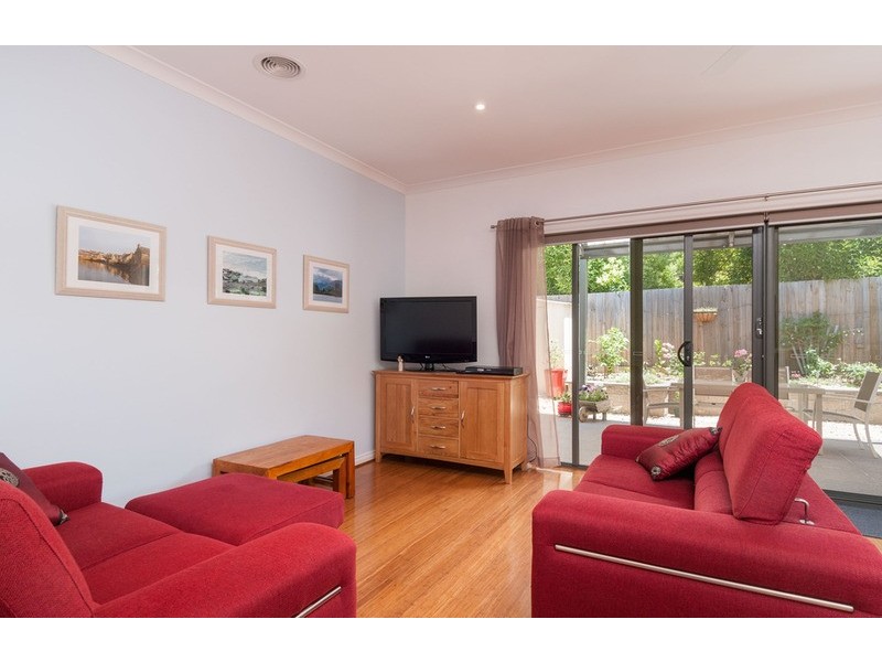 3/33 Ruskin Avenue, Croydon VIC 3136