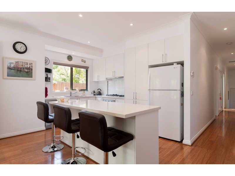 3/33 Ruskin Avenue, Croydon VIC 3136