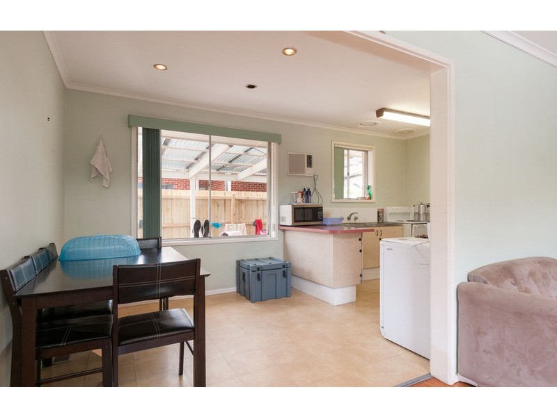 6 Kathy Court, Mooroolbark VIC 3138