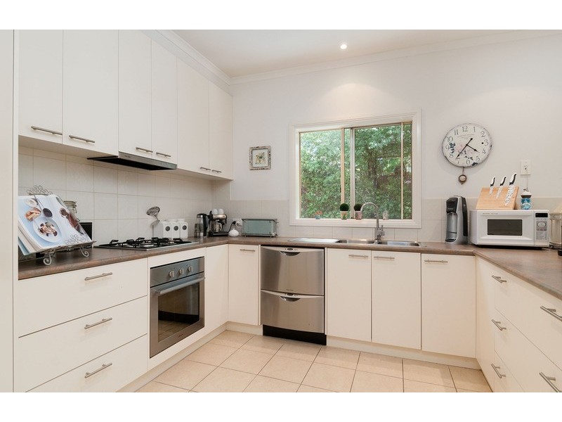 2/45 Bambra Street, Croydon VIC 3136