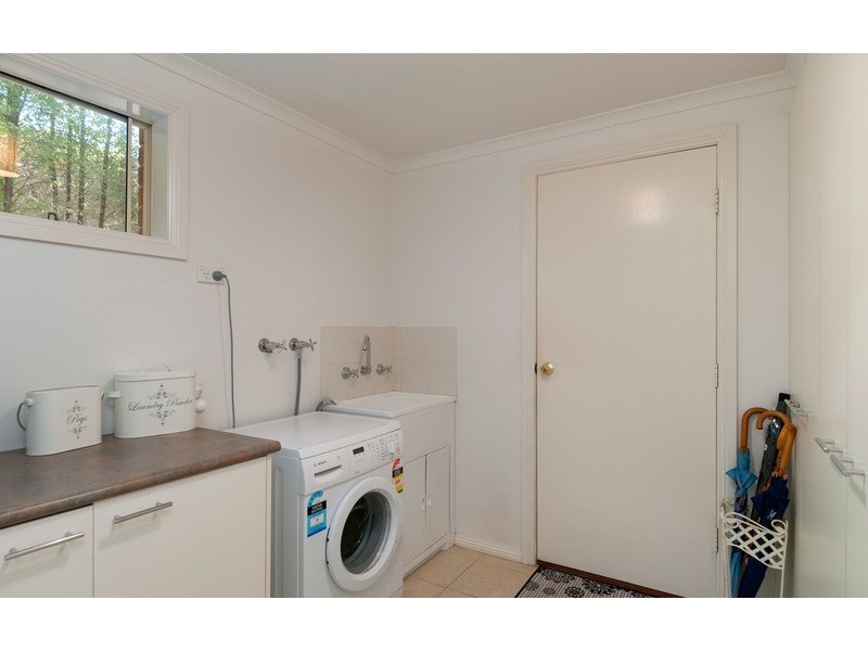 2/45 Bambra Street, Croydon VIC 3136