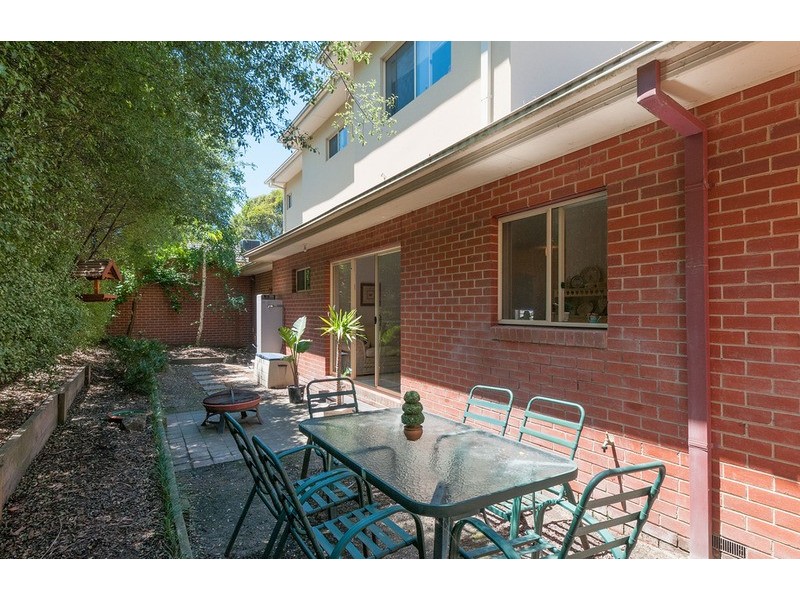 2/45 Bambra Street, Croydon VIC 3136