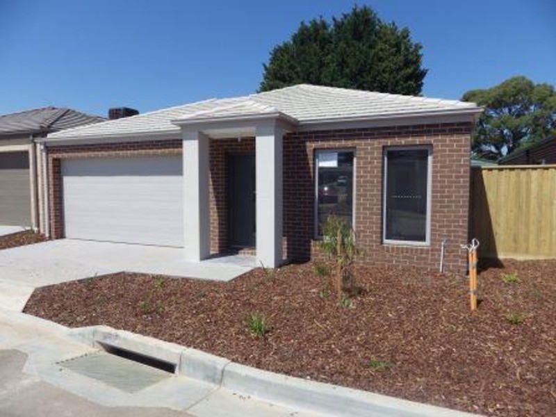 13/407 Dorset Road, Croydon VIC 3136