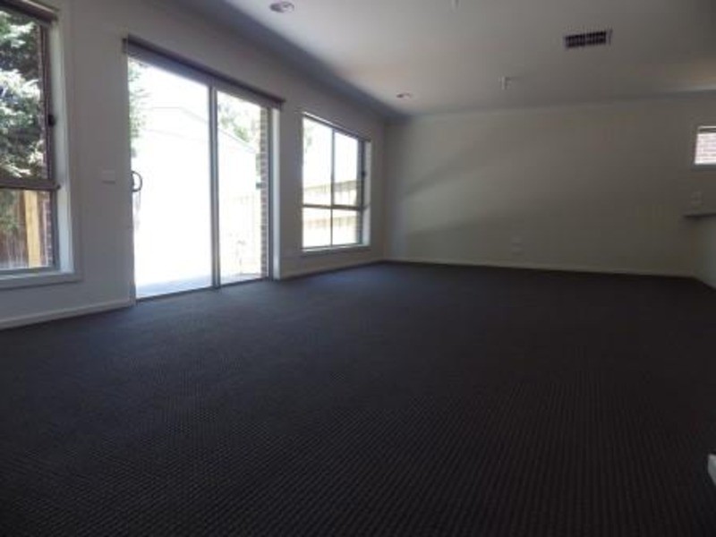 13/407 Dorset Road, Croydon VIC 3136