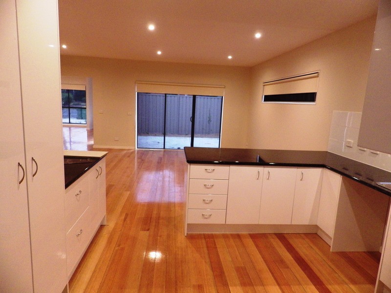 1/85 Esther Crescent, Mooroolbark VIC 3138