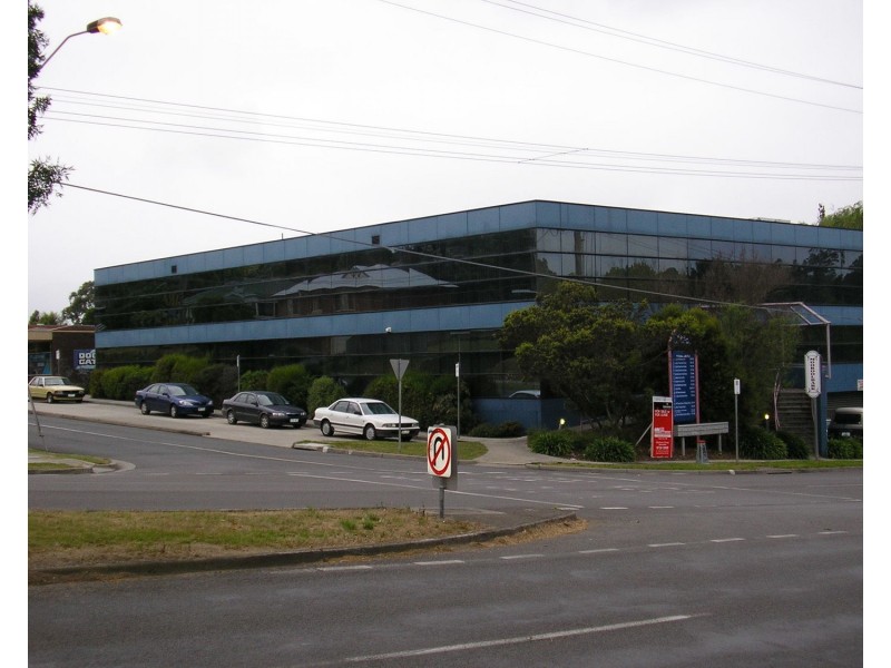 11/96 Manchester Road, Mooroolbark VIC 3138