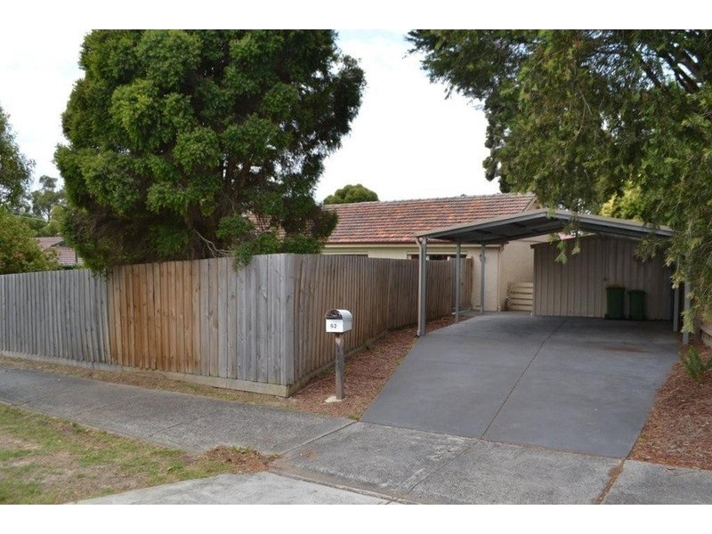 52 Newman Road, Mooroolbark VIC 3138
