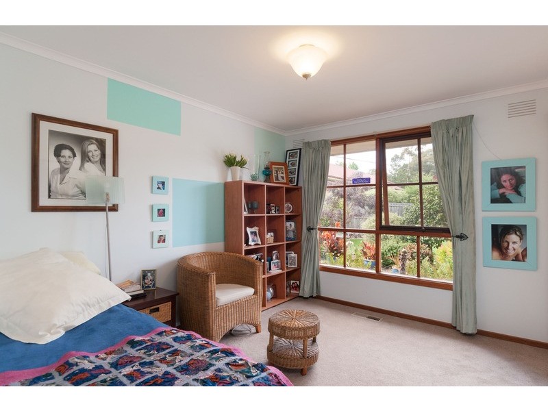 6 Chisholm Court, Croydon North VIC 3136