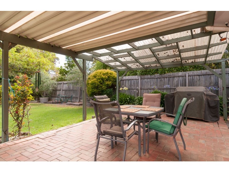 6 Chisholm Court, Croydon North VIC 3136