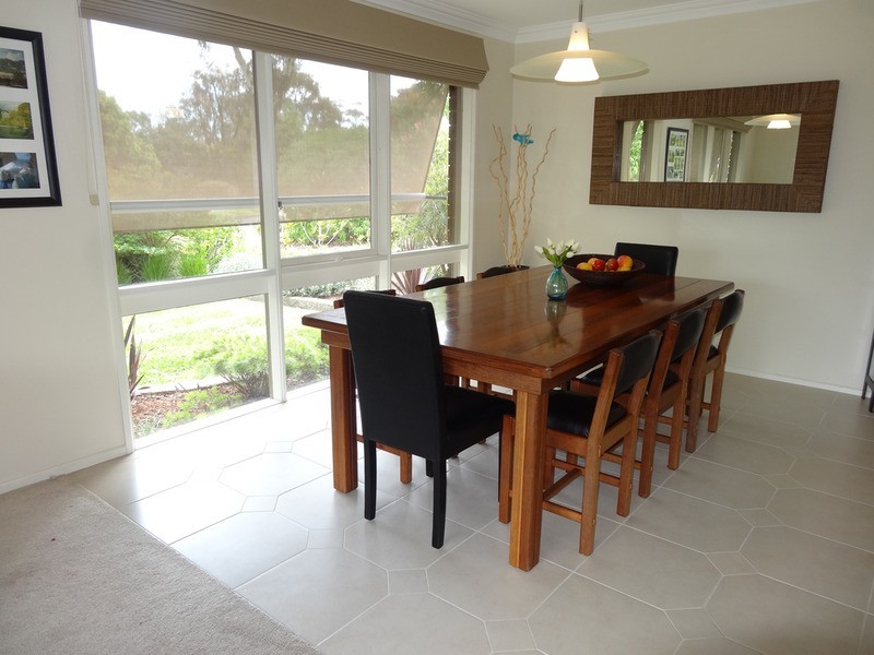 44 Savanna Drive, Mooroolbark VIC 3138