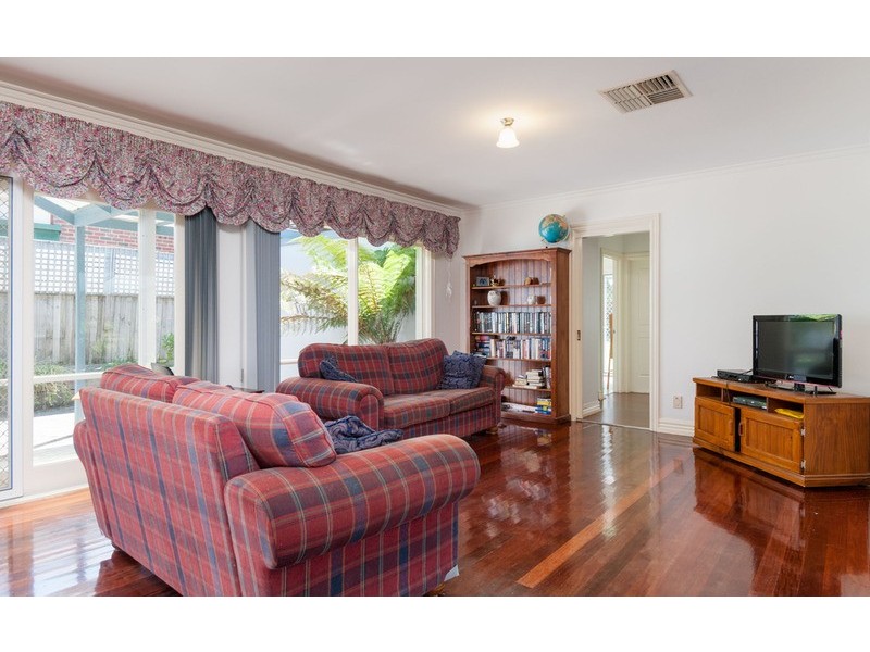 143 Lakeview Drive, Lilydale VIC 3140