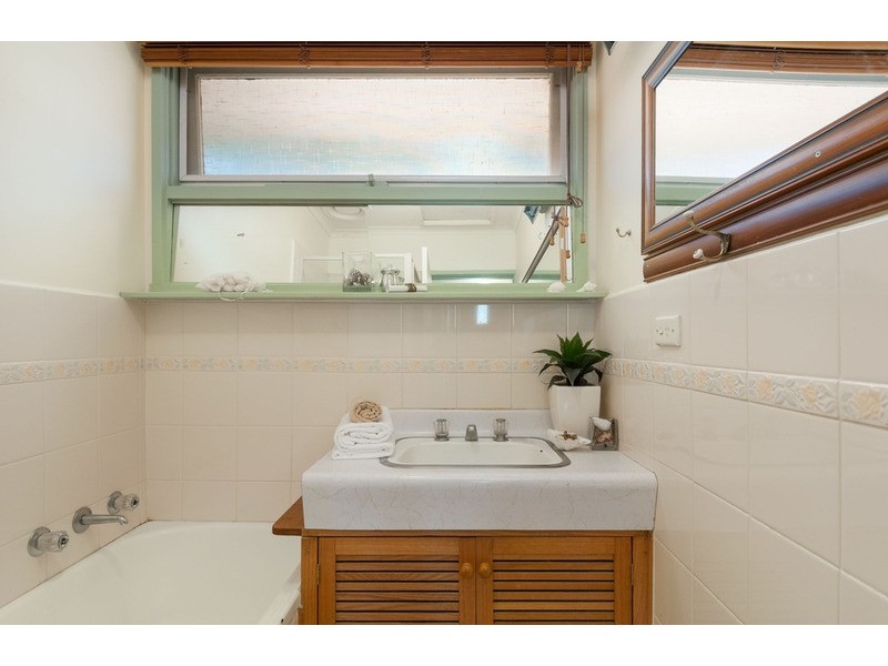 48 McDermott Avenue, Mooroolbark VIC 3138