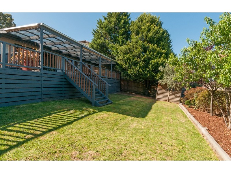 15 Edward Road, Chirnside Park VIC 3116