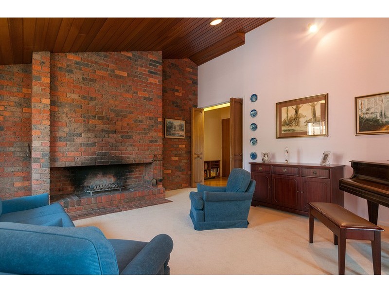 28 Rolloway Rise, Chirnside Park VIC 3116