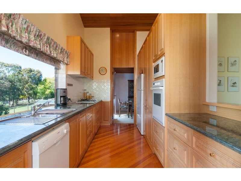 28 Rolloway Rise, Chirnside Park VIC 3116