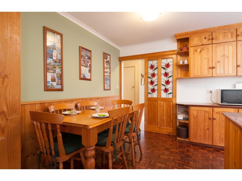 26 Monomeith Street, Mooroolbark VIC 3138