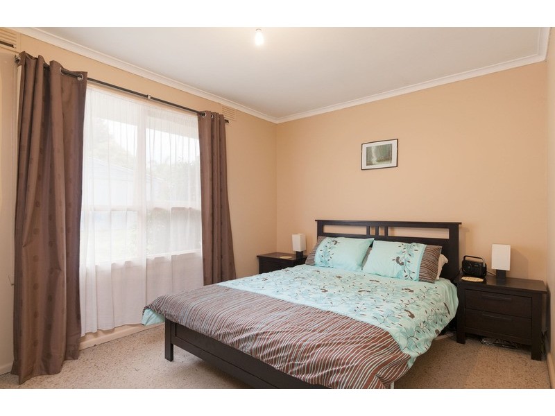 26 Monomeith Street, Mooroolbark VIC 3138