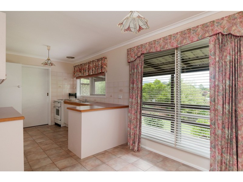 7 Kalimna Street, Mooroolbark VIC 3138