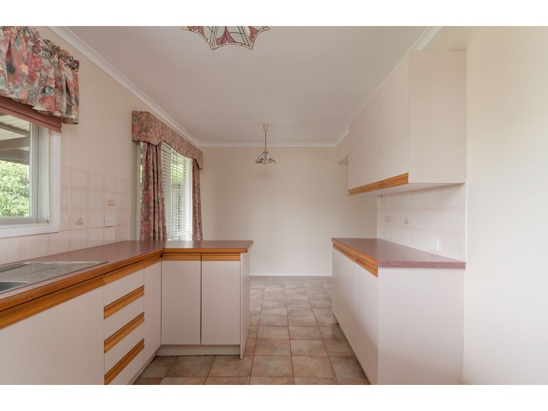 7 Kalimna Street, Mooroolbark VIC 3138