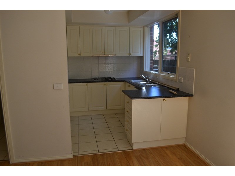 3/2-4 Station Street, Mooroolbark VIC 3138