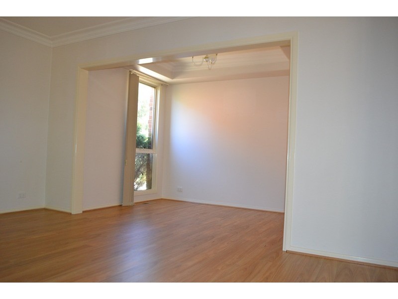 3/2-4 Station Street, Mooroolbark VIC 3138