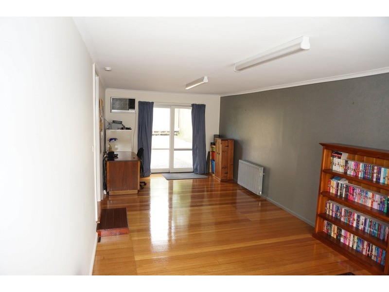 456 Dorset Road, Croydon VIC 3136