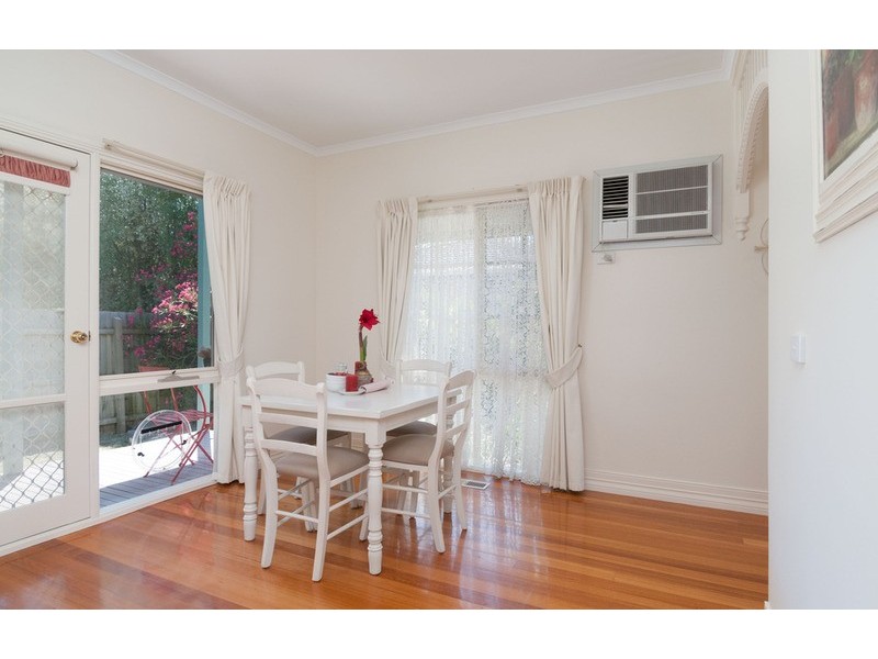 16 Wordsworth Street, Mooroolbark VIC 3138