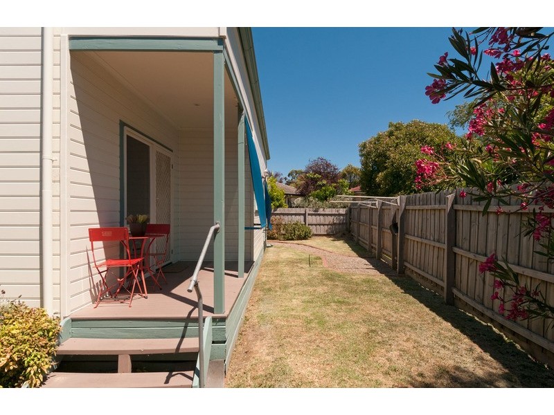 16 Wordsworth Street, Mooroolbark VIC 3138