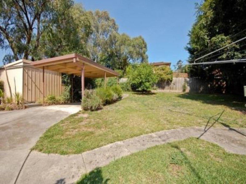 102 Brice Avenue, Mooroolbark VIC 3138