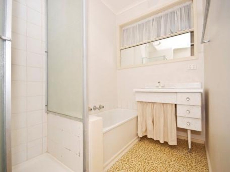 102 Brice Avenue, Mooroolbark VIC 3138