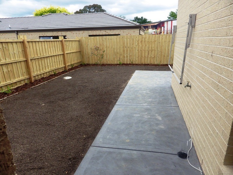 2 Tanika Circuit, Croydon VIC 3136