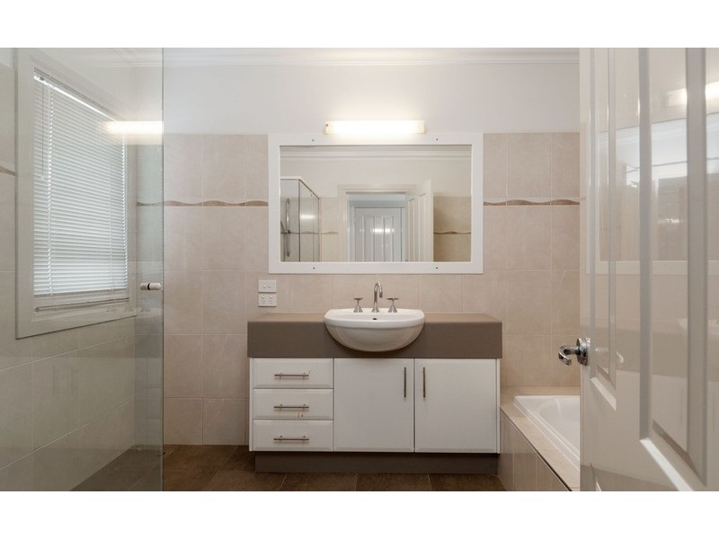 9 Kingston Way, Mooroolbark VIC 3138