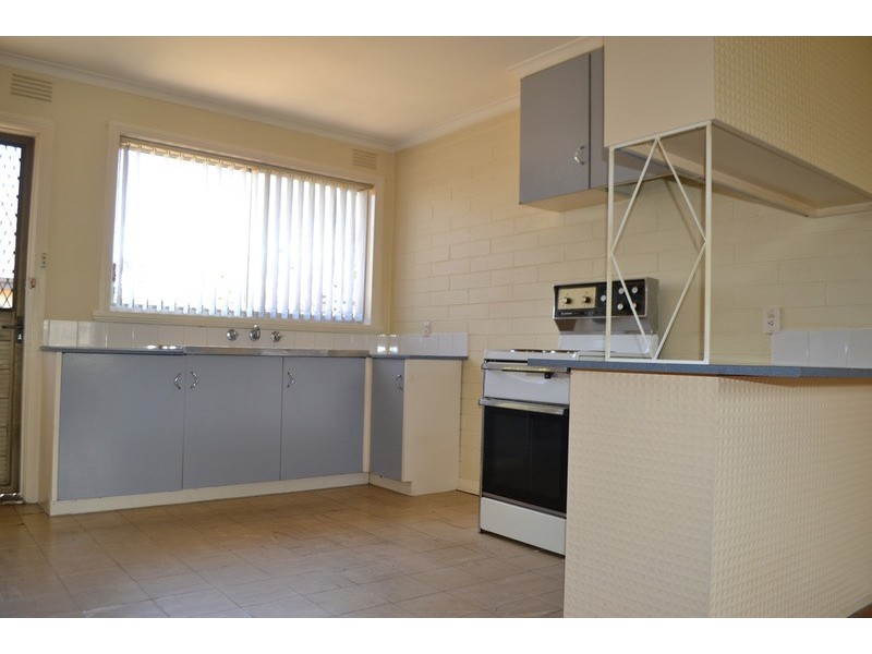 3/13 Hawthory Road, Kilsyth VIC 3137