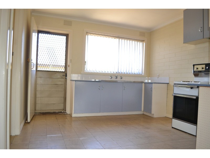 3/13 Hawthory Road, Kilsyth VIC 3137