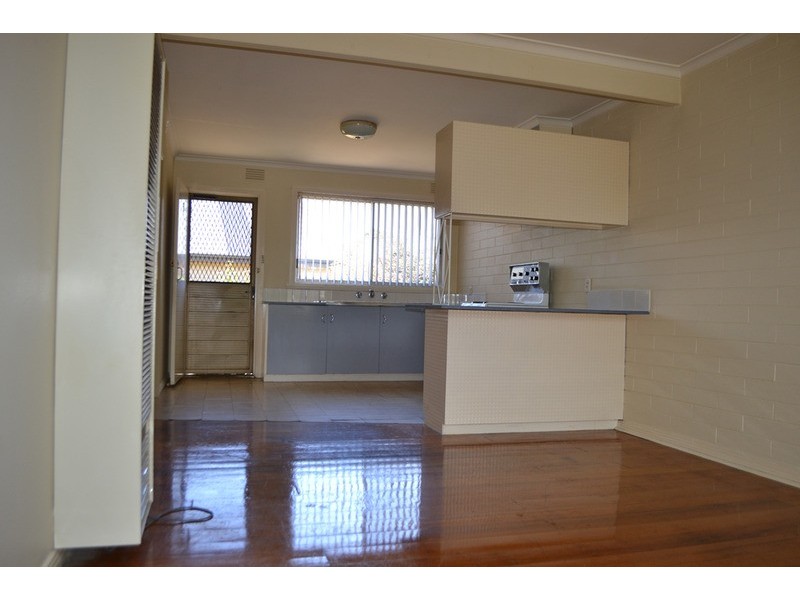 3/13 Hawthory Road, Kilsyth VIC 3137