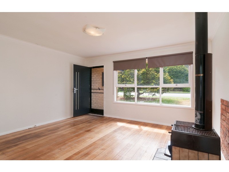 55 Pembroke Road, Mooroolbark VIC 3138